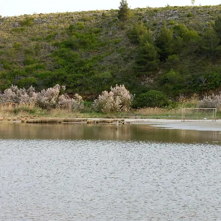 Family Friendly House With A Swimming Pool Posedarje, Novigrad - 23578 Posedarje