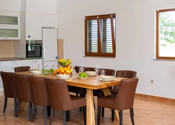 Family Friendly House With A Swimming Pool Posedarje, Novigrad - 23578 Tatil Evi *