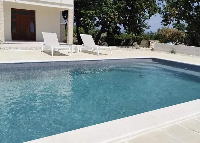 Family Friendly House With A Swimming Pool Posedarje, Novigrad - 23578 Tatil Evi Posedarje